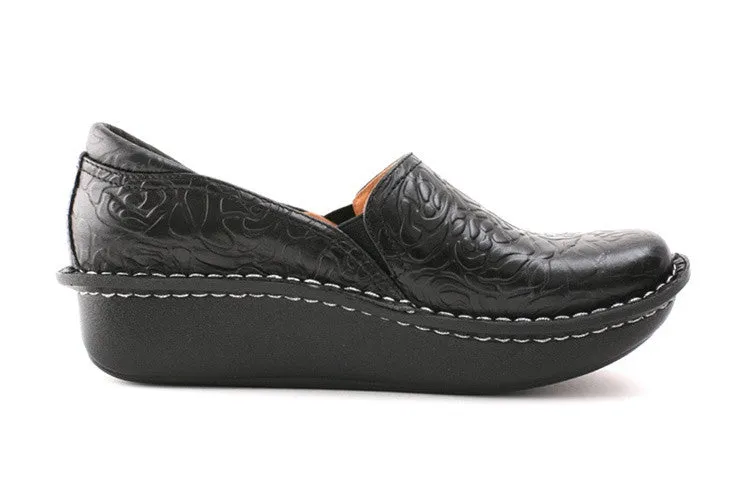 Alegria "Debra" Black Embossed Rose 531