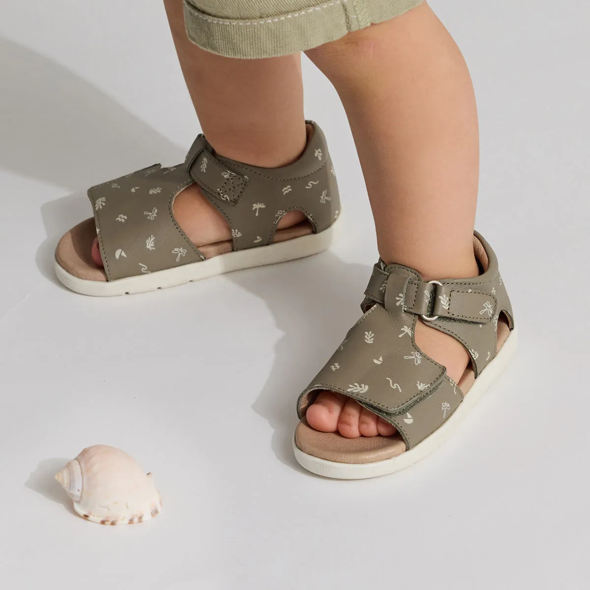 Bailey Sandals (Reef)
