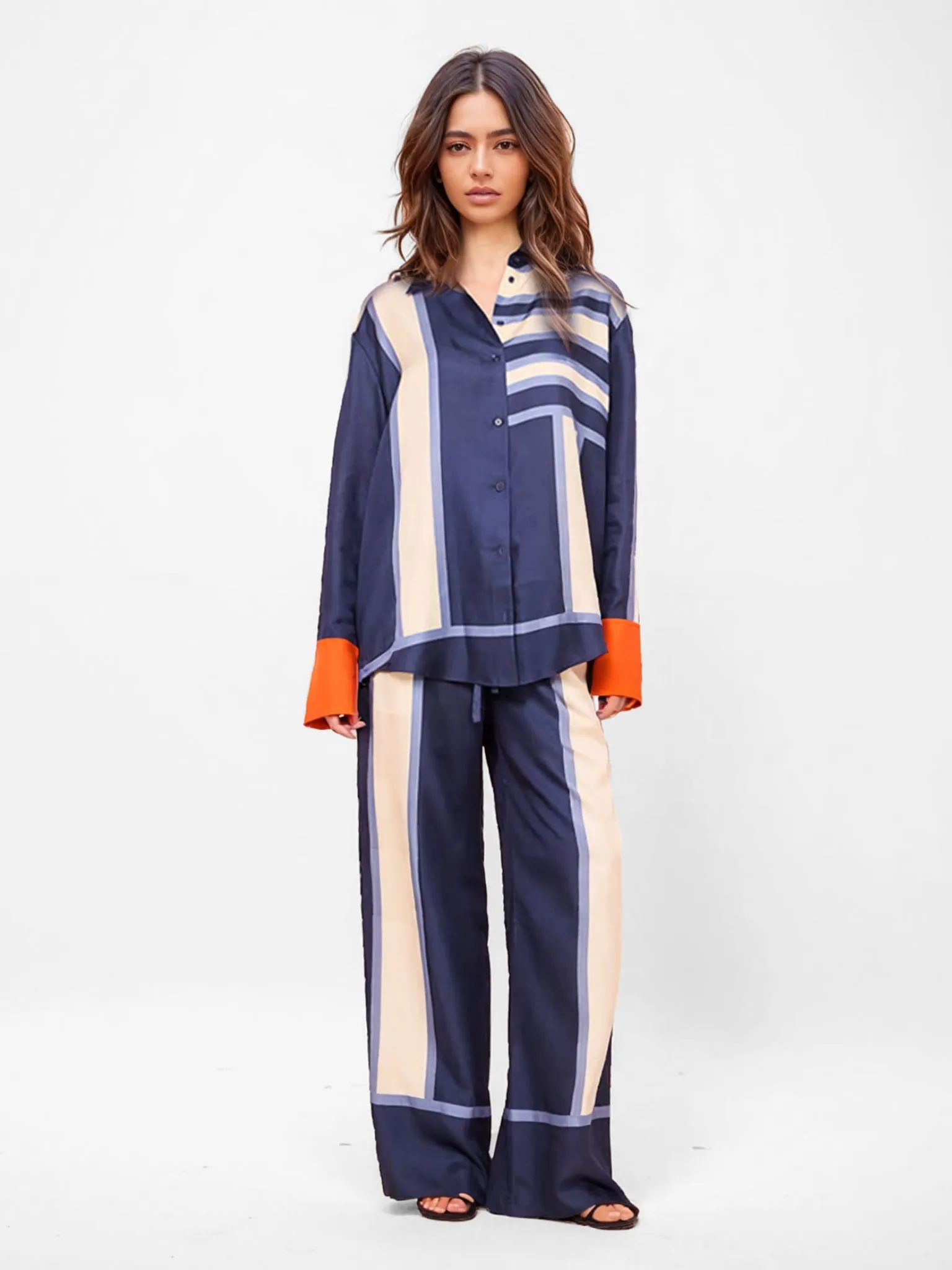 Bold Stripe Print Wide-Leg Pants
