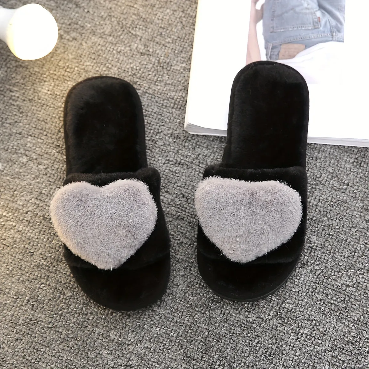 Dames pluche slippers-warme donzige slippers met hartdecoratie
