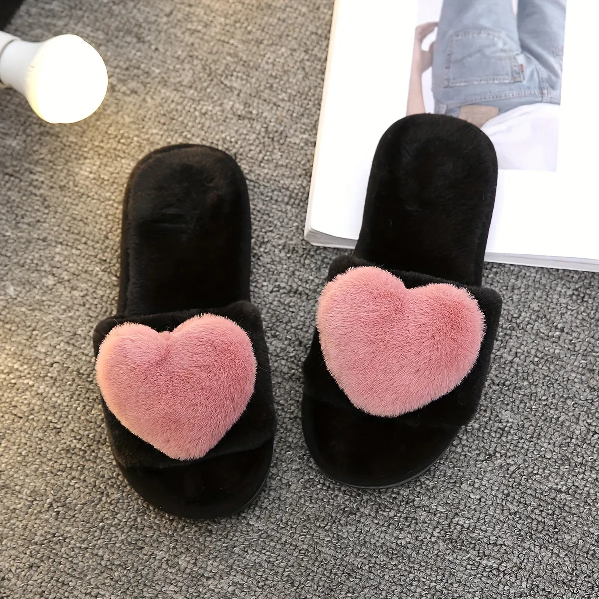 Dames pluche slippers-warme donzige slippers met hartdecoratie