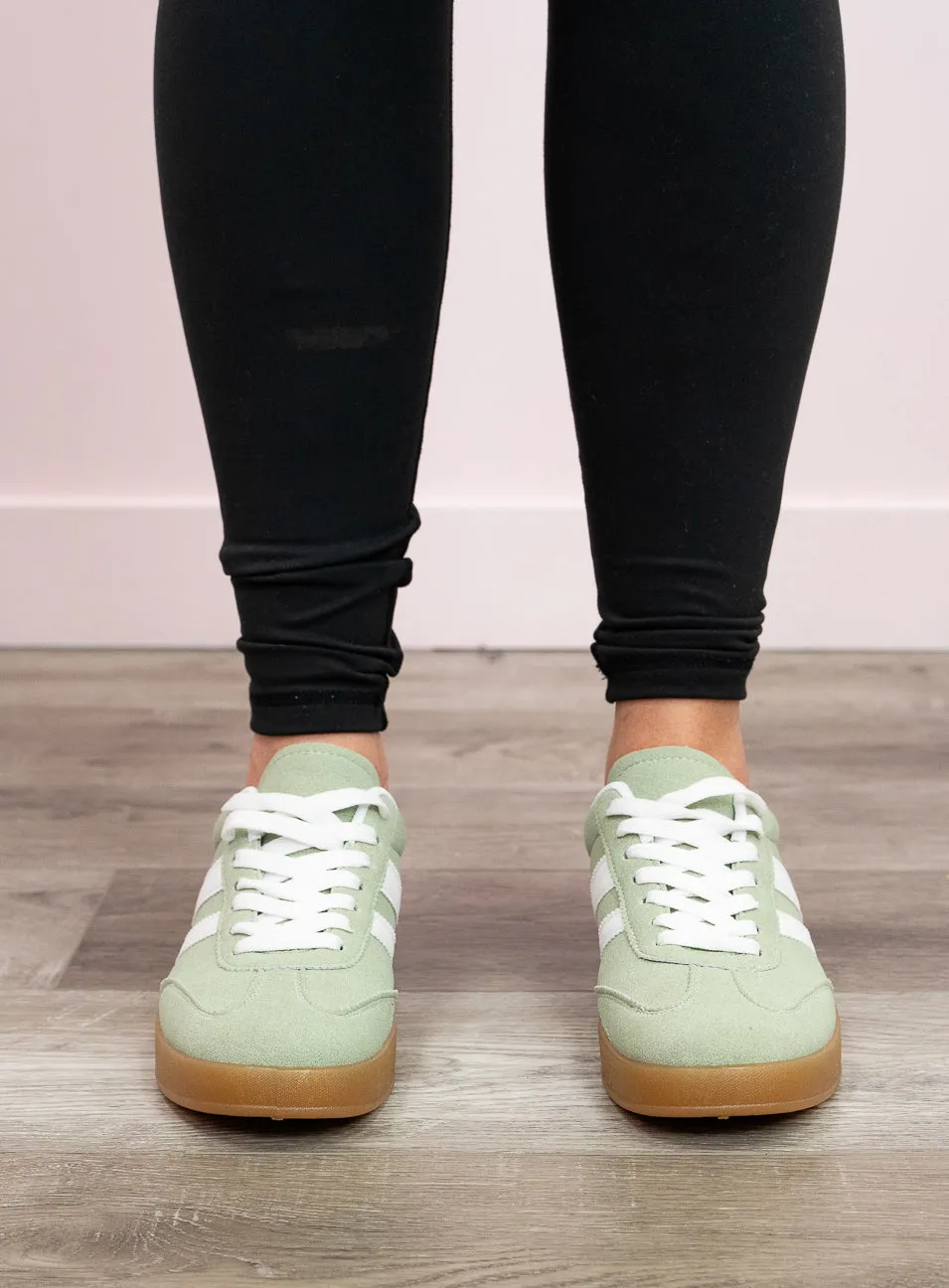 Dear Dash Sneakers | Green & White