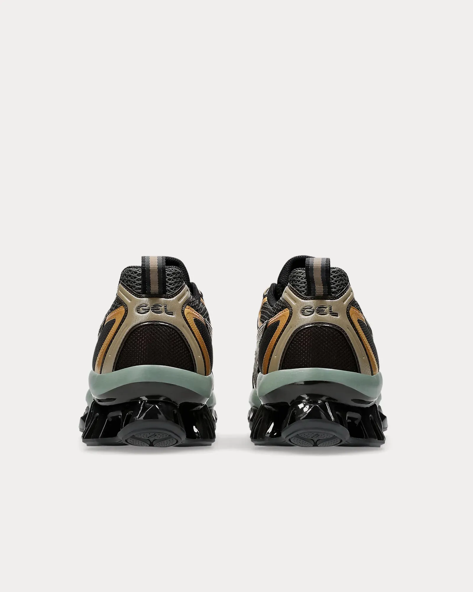 Gel-Quantum Kinetic Dark Sepia / Black Low Top Sneakers