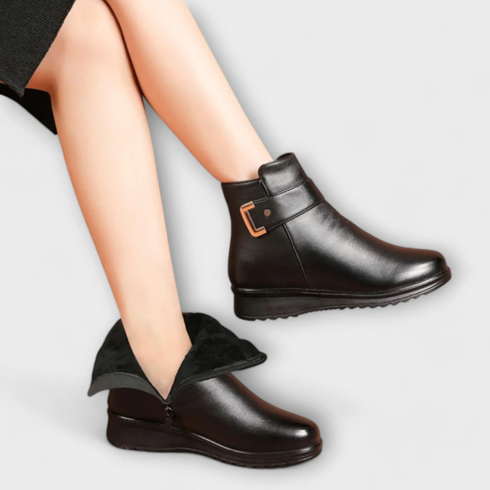 Luna Chic Boots with Fur