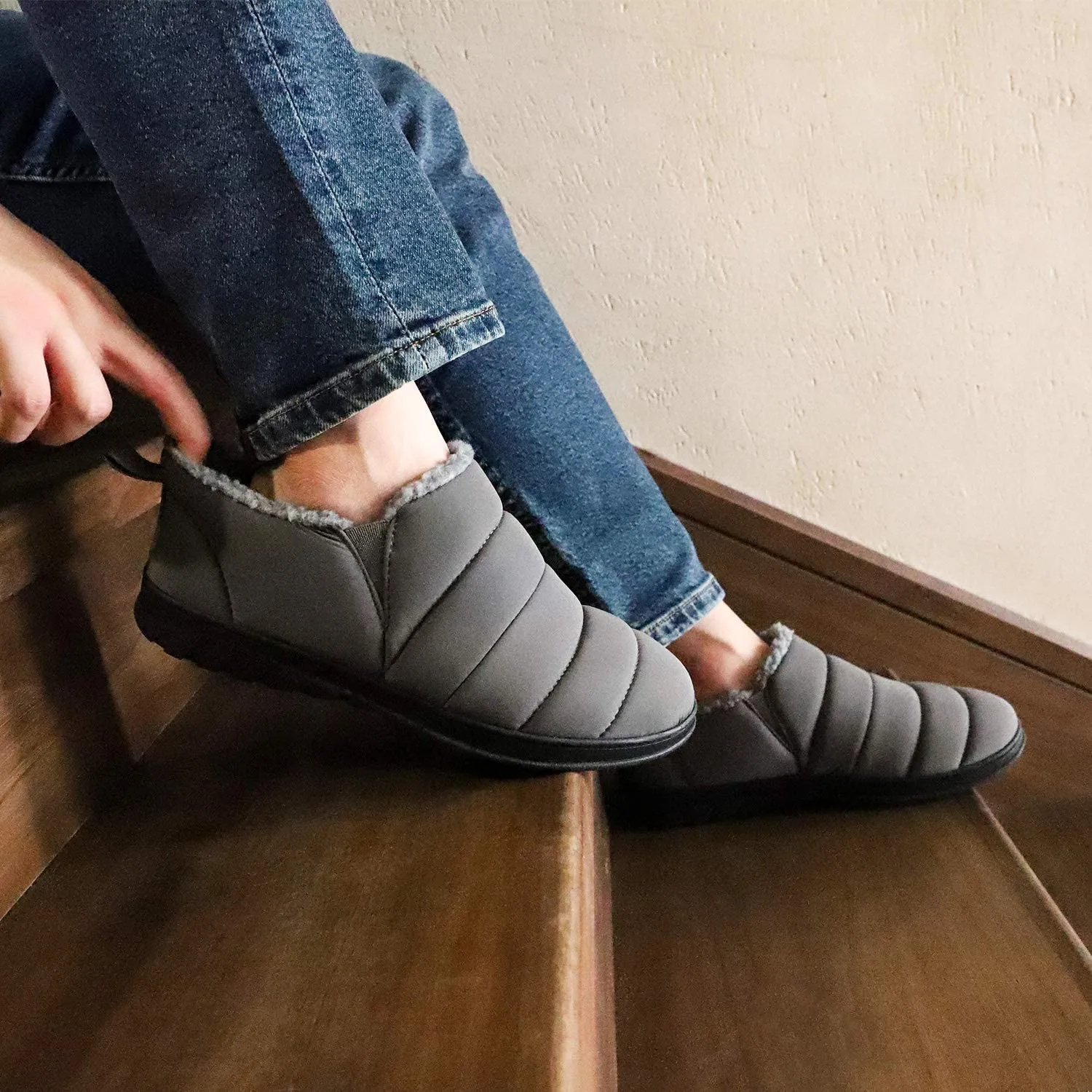 Men's Warm Quilted Ankle Adjustable Slippers
