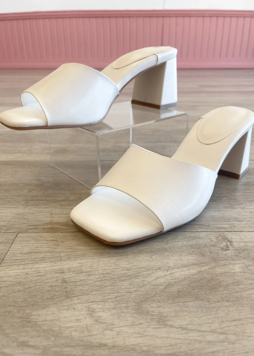 Night To Day Heel