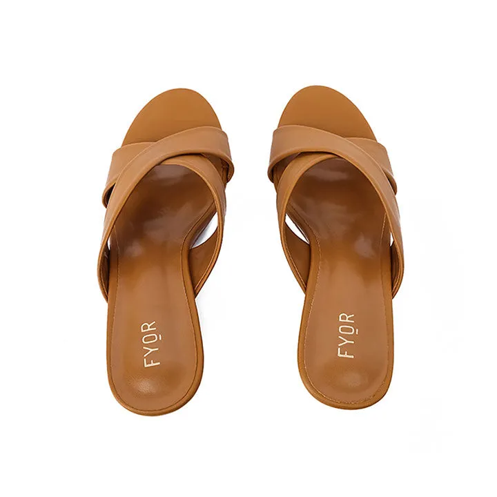 Smooth strappy Mule HL 205