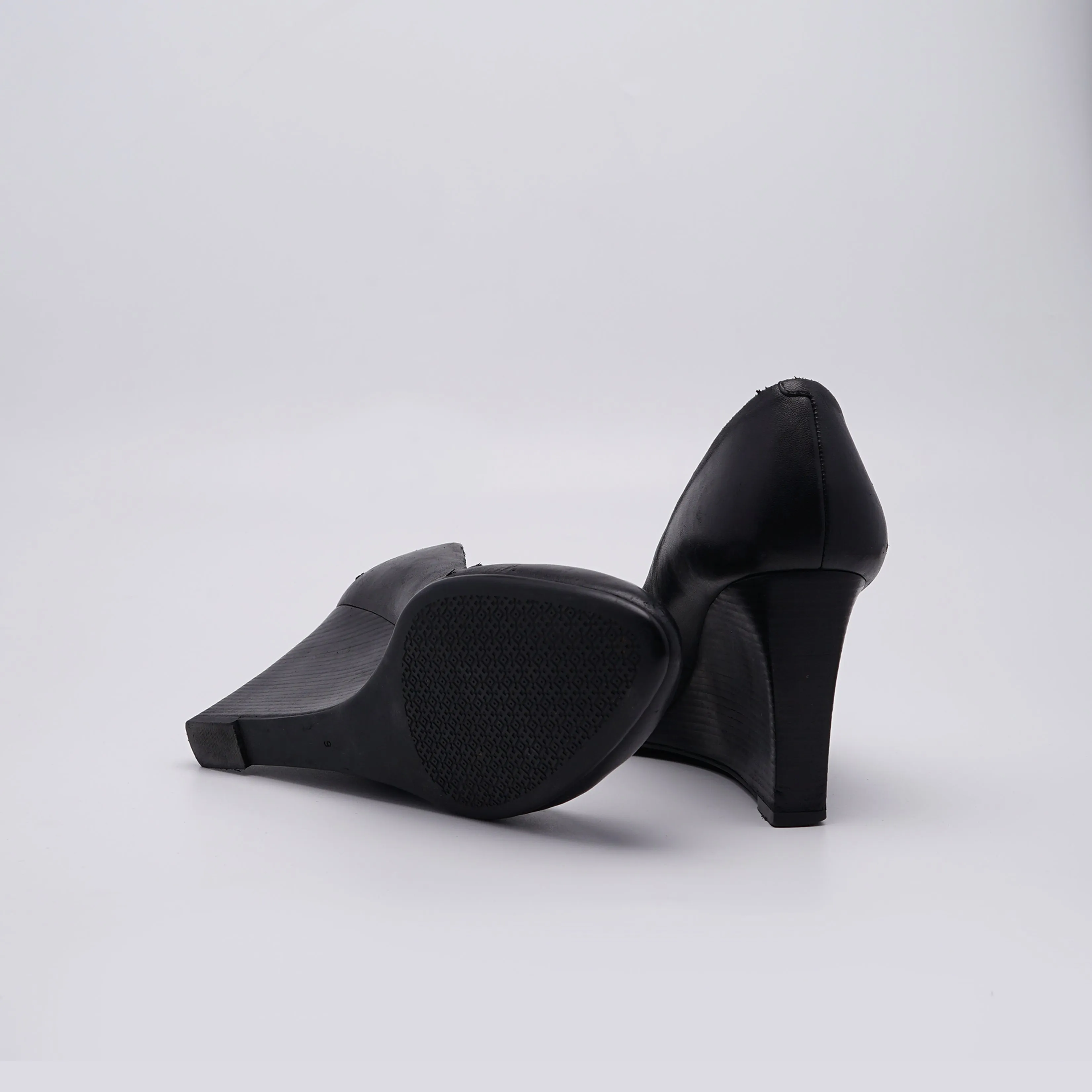 Tory Burch Black Leather Sally Wedge Pumps
