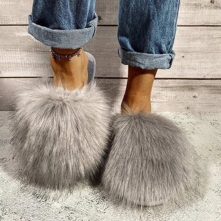 Women's fashion winter fluffy slides cute house shoes
