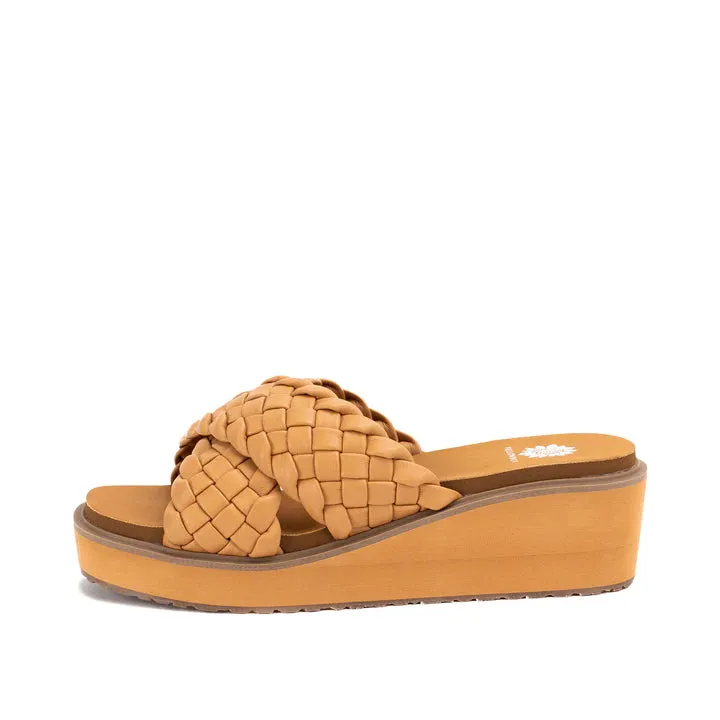 Yellow Box Arny Wedge Slide
